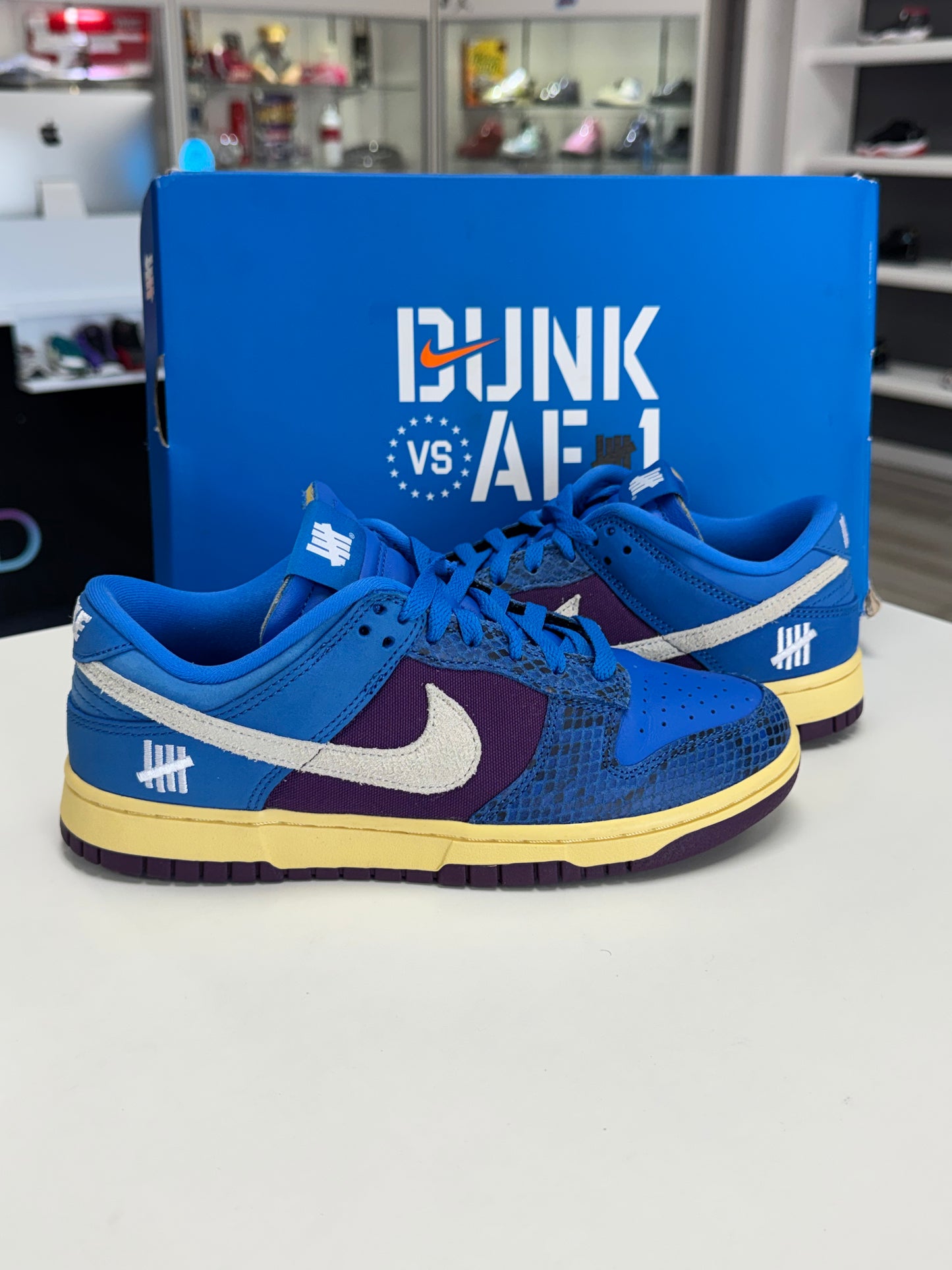 Nike Dunk Low Undefeated 5 On It Dunk USED