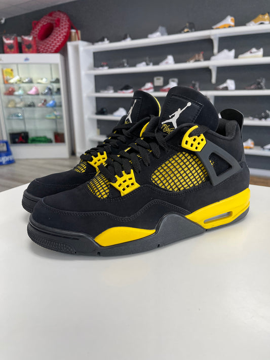 Jordan 4 Retro Thunder (2023) NO BOX - 9.5