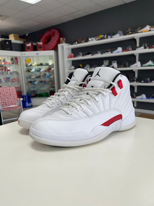 Jordan 12 Retro Twist USED