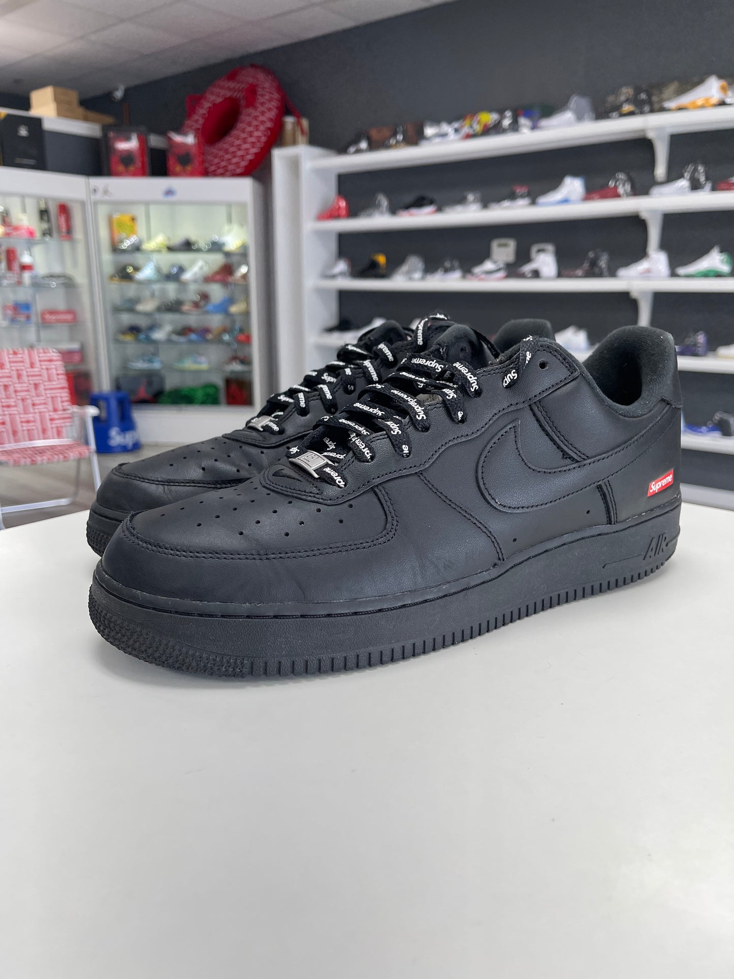 Nike Air Force 1 Low Supreme Black USED