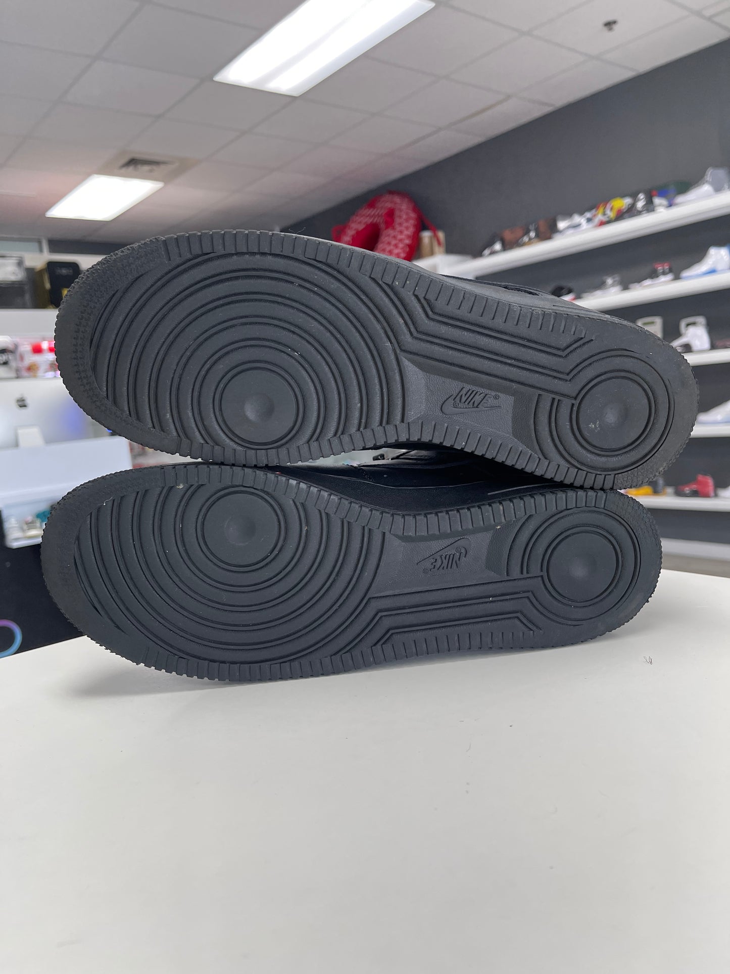 Nike Air Force 1 Low Supreme Black USED